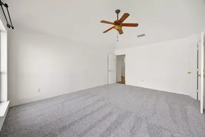 1021 Miles Avenue, Burleson, TX 76028 - Photo 13