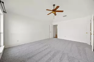 1021 Miles Ave, Burleson, TX 76028 - Photo 13