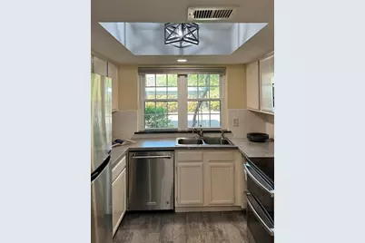 2535 Wedglea Drive #123, Dallas, TX 75211 - Photo 5