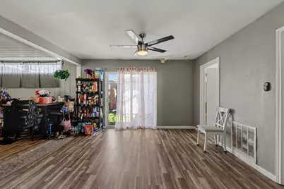 401 E 8th Street, Irving, TX 75060 - Photo 15