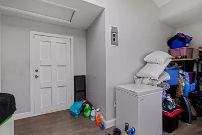 401 E 8th Street, Irving, TX 75060 - Photo 23