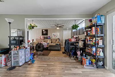 401 E 8th Street, Irving, TX 75060 - Photo 9