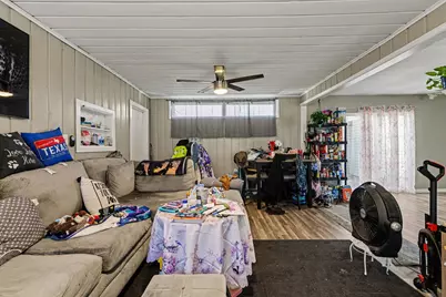 401 E 8th Street, Irving, TX 75060 - Photo 7