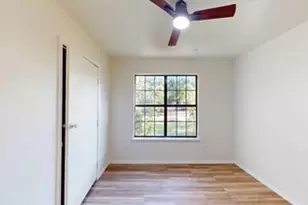 1249 Granada Ln, Lewisville, TX 75067 - Photo 13