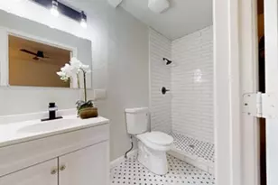 1249 Granada Ln, Lewisville, TX 75067 - Photo 11