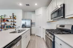 1213 Dragon Wy, Azle, TX 76020 - Photo 7