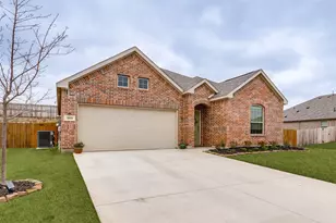 1213 Dragon Wy, Azle, TX 76020 - Photo 5