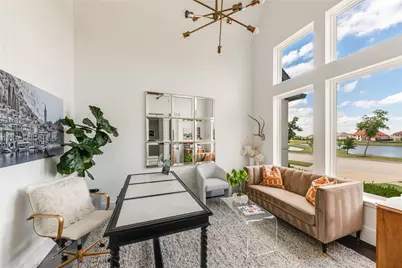 984 Thoroughbred Avenue, Frisco, TX 75036 - Photo 5