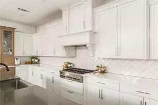 984 Thoroughbred Ave, Frisco, TX 75036 - Photo 11