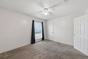 4300 Spring Hill Ln, Arlington, TX 76016 - Photo 25