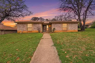 4300 Spring Hill Ln, Arlington, TX 76016 - Photo 1