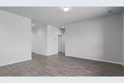 908 Traction Trail, Cleburne, TX 76031 - Photo 15