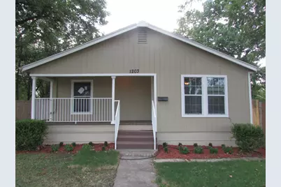 1203 N College Street, McKinney, TX 75069 - Photo 1