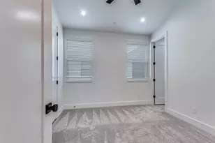 1147 N Madison Ave, Dallas, TX 75208 - Photo 15