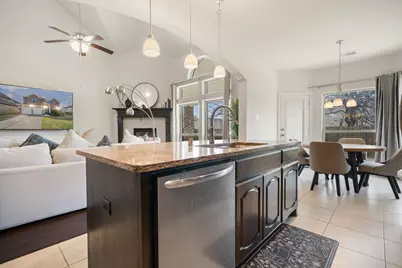 320 Calhoun Street, Glenn Heights, TX 75154 - Photo 11