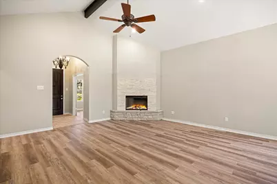 4403 N Port Ridglea Court, Granbury, TX 76049 - Photo 7