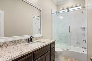 4403 N Port Ridglea Ct, Granbury, TX 76049 - Photo 19
