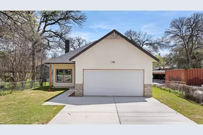4403 N Port Ridglea Court, Granbury, TX 76049 - Photo 3