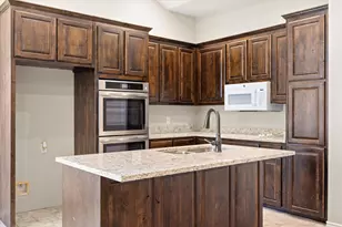 4403 N Port Ridglea Ct, Granbury, TX 76049 - Photo 9