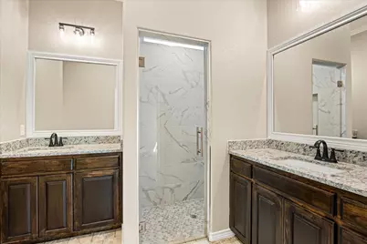 4403 N Port Ridglea Court, Granbury, TX 76049 - Photo 15