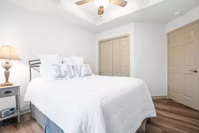 12213 Rolling Oaks Drive, Whitney, TX 76692 - Photo 17