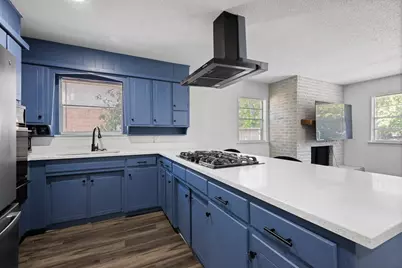 600 Meadowcrest Drive, Crowley, TX 76036 - Photo 9