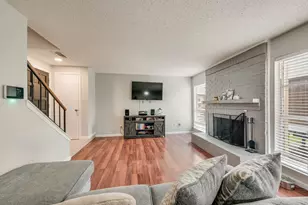 2643 Via Ventura Cir, Carrollton, TX 75006 - Photo 7