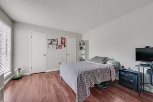 2643 Via Ventura Cir, Carrollton, TX 75006 - Photo 17