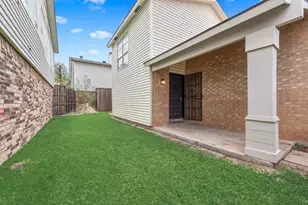 2643 Via Ventura Cir, Carrollton, TX 75006 - Photo 21