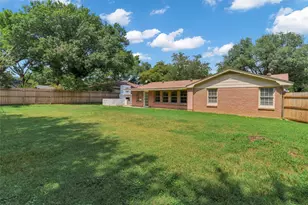 4137 Selkirk Dr W, Fort Worth, TX 76109 - Photo 35
