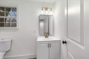 3744 S Hughes Ave, Fort Worth, TX 76119 - Photo 13