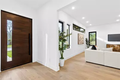 10434 Vinemont Street, Dallas, TX 75218 - Photo 3