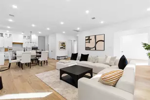 10434 Vinemont St, Dallas, TX 75218 - Photo 5