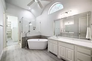 5012 Range Wood Dr, Flower Mound, TX 75028 - Photo 13