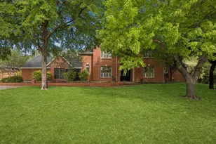 7704 Emerson Ln, Flower Mound, TX 75022 - Photo 3