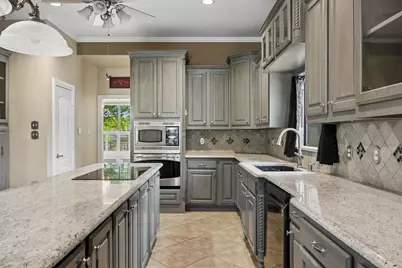 7704 Emerson Lane, Flower Mound, TX 75022 - Photo 21