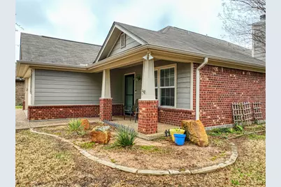 933 Heston Circle, Robinson, TX 76706 - Photo 1