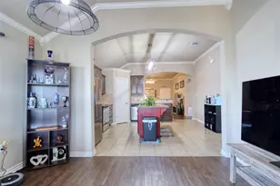 933 Heston Cir, Robinson, TX 76706 - Photo 13