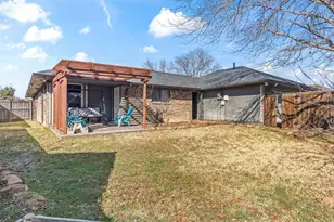 2602 Ramblewood Dr, Carrollton, TX 75006 - Photo 37