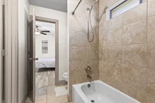 2602 Ramblewood Dr, Carrollton, TX 75006 - Photo 25