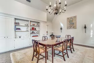 5845 Farquhar Ln, Dallas, TX 75209 - Photo 9