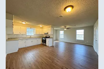 1045 Hcr 2124 Loop, Whitney, TX 76692 - Photo 11