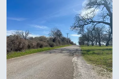 1045 Hcr 2124 Loop, Whitney, TX 76692 - Photo 5