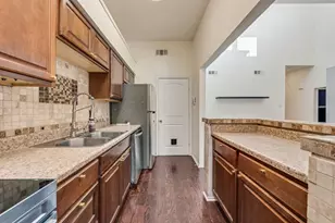 2705 Keller Springs Ct, Carrollton, TX 75006 - Photo 11