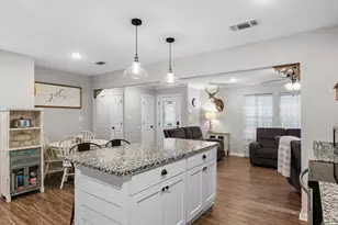 201 N Lamar St, Edgewood, TX 75117 - Photo 13