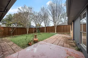 912 Sandhurst Dr, Plano, TX 75025 - Photo 31