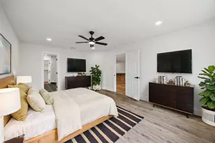 912 Sandhurst Dr, Plano, TX 75025 - Photo 17