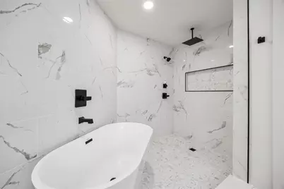 912 Sandhurst Drive, Plano, TX 75025 - Photo 17