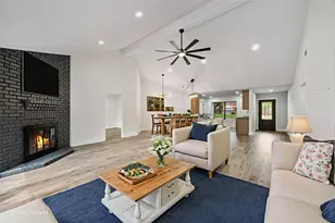 912 Sandhurst Dr, Plano, TX 75025 - Photo 5