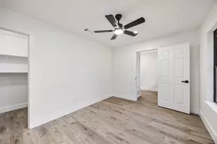 912 Sandhurst Dr, Plano, TX 75025 - Photo 29